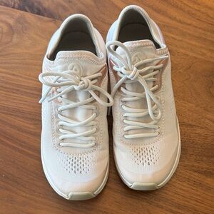 OluKai Women's Cream Knit Athletic Sneakers